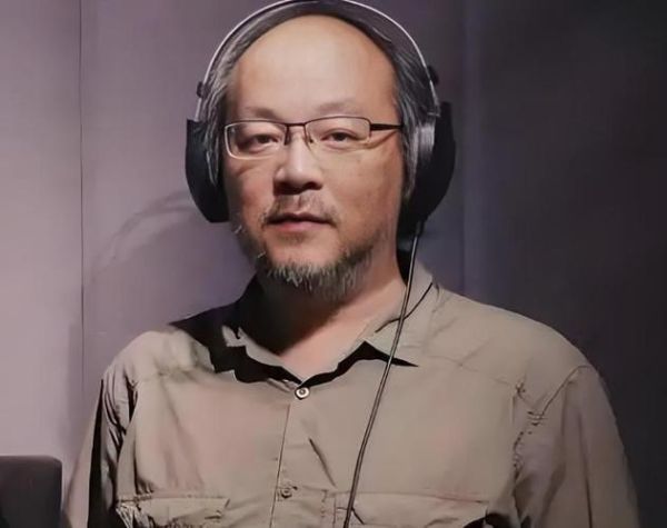 窦唯生肖属相(窦唯属什么生肖:揭秘摇滚诗人生肖密码😎)