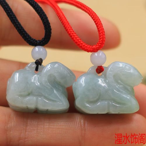 生肖羊和翡翠属相(属羊适合戴翡翠吗?)