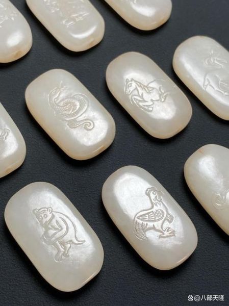 玉石生肖属相牌(玉石生肖属相牌怎么选?新手避坑指南)