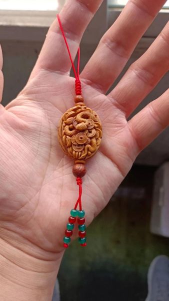 桃核雕刻生肖属相（桃核雕刻生肖属相教程）