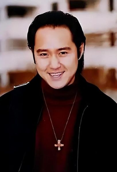 冯雷属于什么生肖属相（冯雷生肖属相是什么 冯雷属什么生肖）