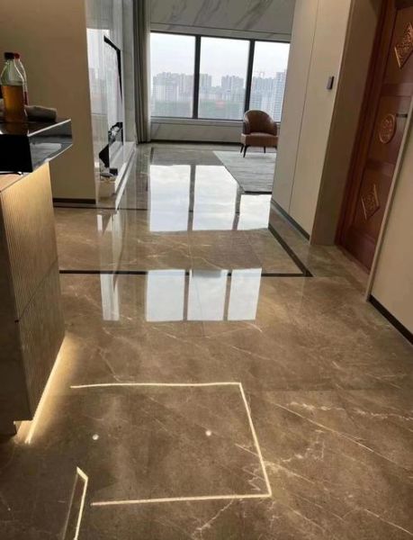 生肖属相理石板（生肖属相理石板怎么铺设省钱又好看）