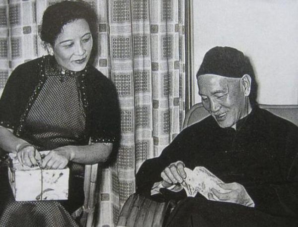 蒋介石的生肖属相（蒋介石的生肖是什么？🤔）