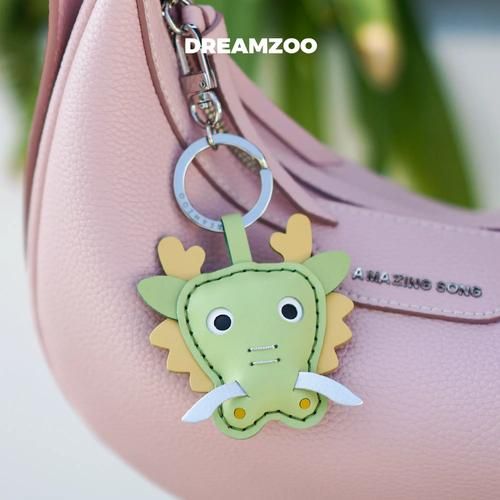 车载挂件生肖属相（2024属龙的车主挂什么生肖挂件好？）