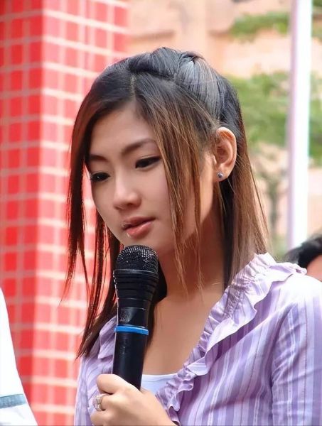 任家萱什么生肖属相的（任家萱什么生肖的？小白一查就会🐷）