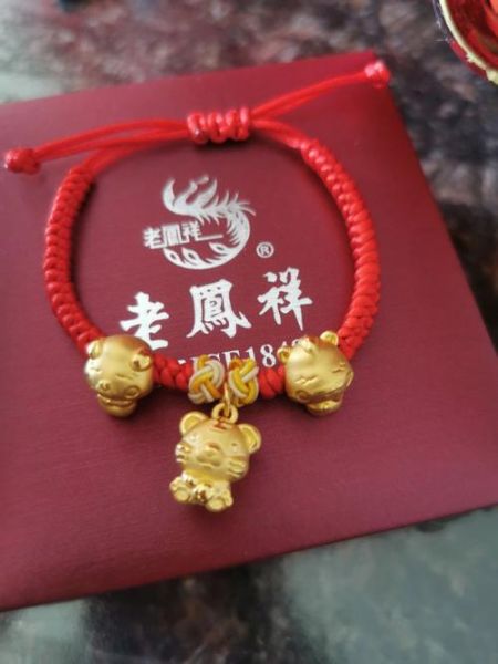 生肖马狗属相手链（生肖马和狗的手链能不能一起戴）