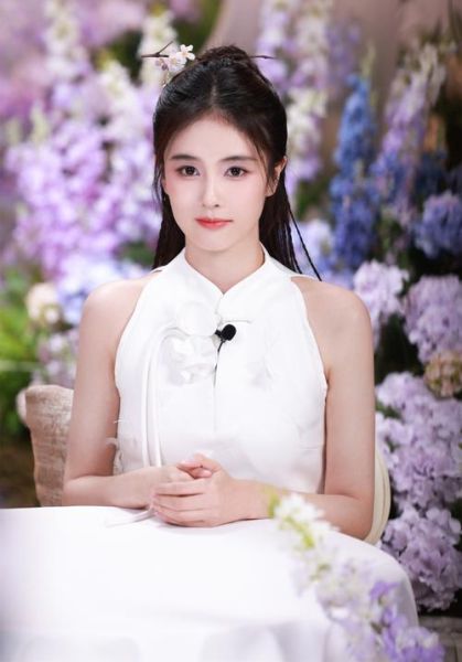 白鹿什么星座生肖属相