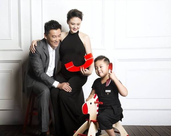 刘小峰属什么生肖属相的（刘小峰属什么生肖？属牛）