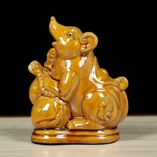 揽财的生肖属相（揽财的四大生肖属相🐭🐲🐍🐷）